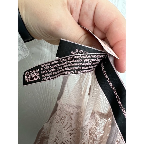 NWT VICTORIAS SECRET Blush Pink Lace Bodysuit lingerie - Picture 7 of 8